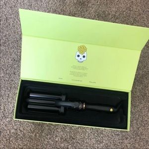 Amika High Tide Deep Wave Hair Crimper